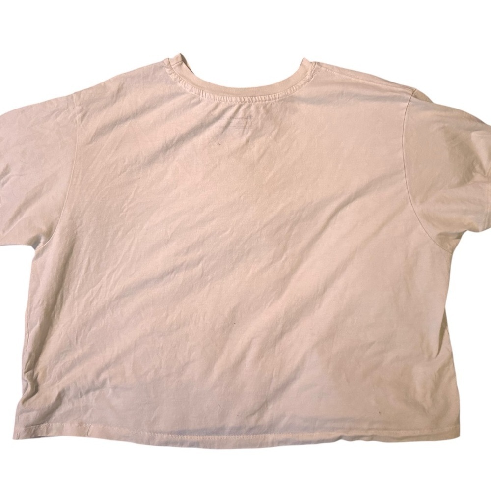 Champion Cropped Beige T-Shirt with pale pink logo - Picture 2 of 5
